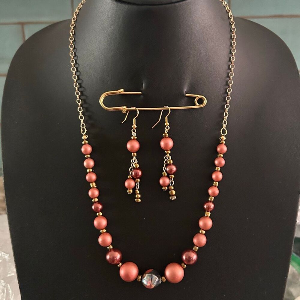 Vintage Beaded Necklace And Earrings Set Cranberry Pink Beads Gold-tone Accents